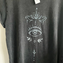 Load image into Gallery viewer, Hand Painted Organic Cotton Tee Shirt With Third Eye Symbol
